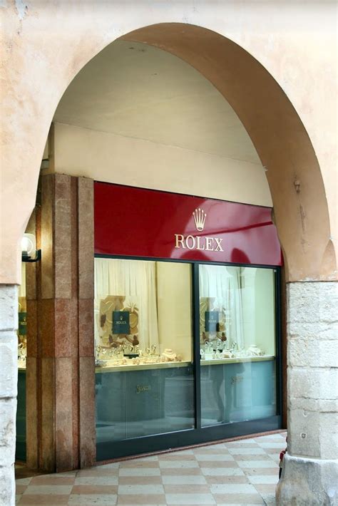 concessionario rolex vicenza|‭Salvadori‬, Galleria Porti Angolo Corso Palladio 2 36100 Vicenza.